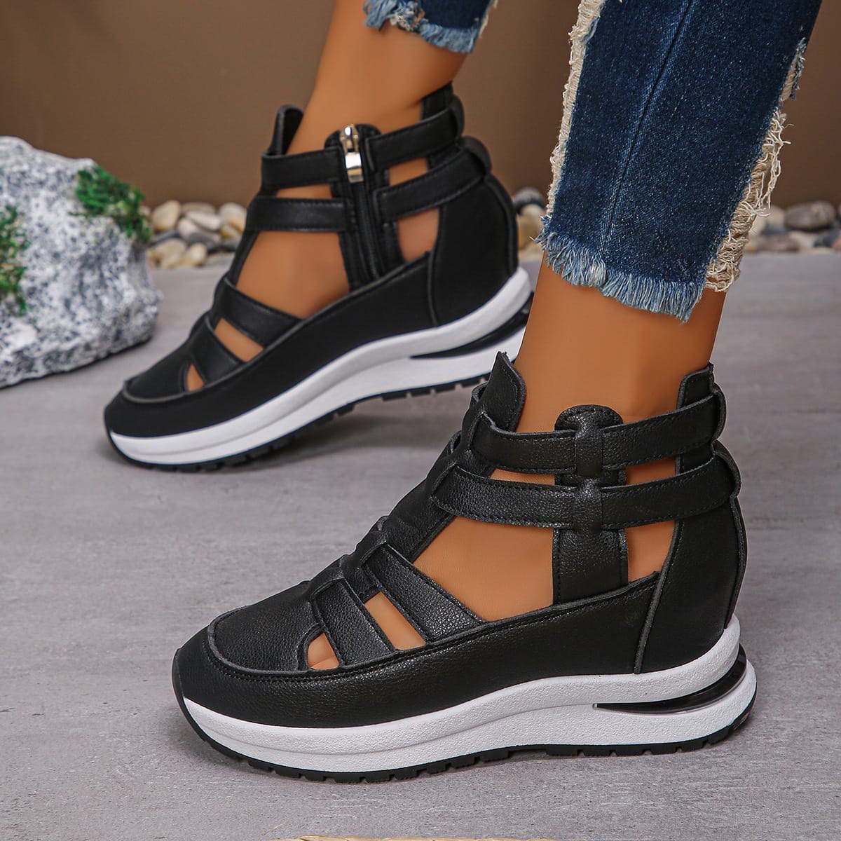 79fdb39e-1aa9-42dd-98a2-ea7a7222b22b.jpg Women's Close-toed Hollow-out Sandals Summer Fashion Platform Shoes - Image 4