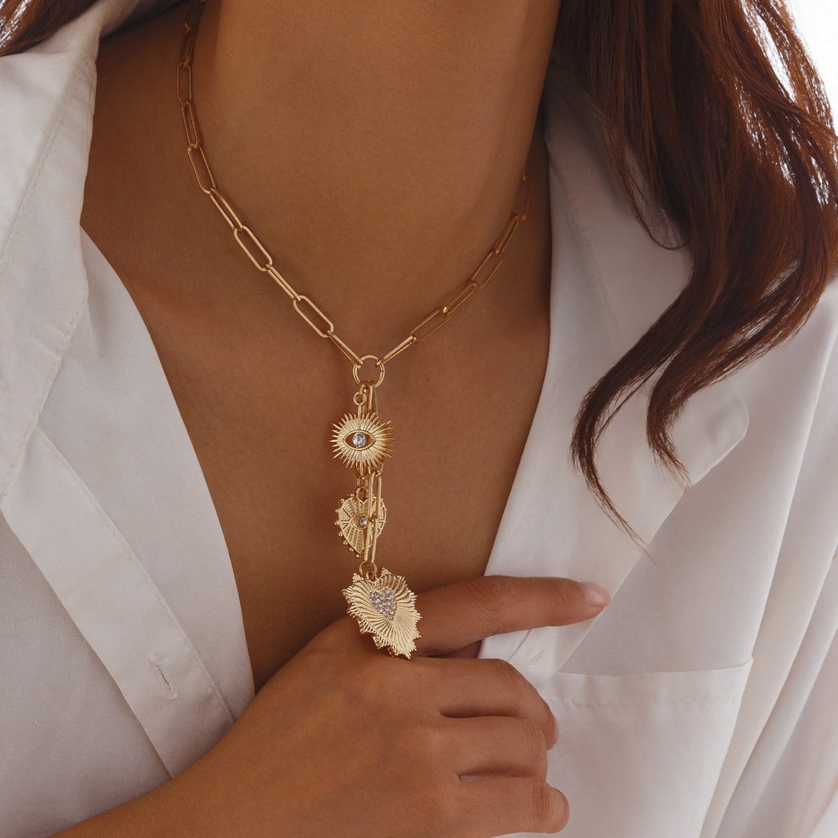 8fcfa2e4-ab41-4407-a140-f374e5a598b8.jpg Cold Wind Heart-shaped Alloy Pendant Clavicle Chain - Image 3