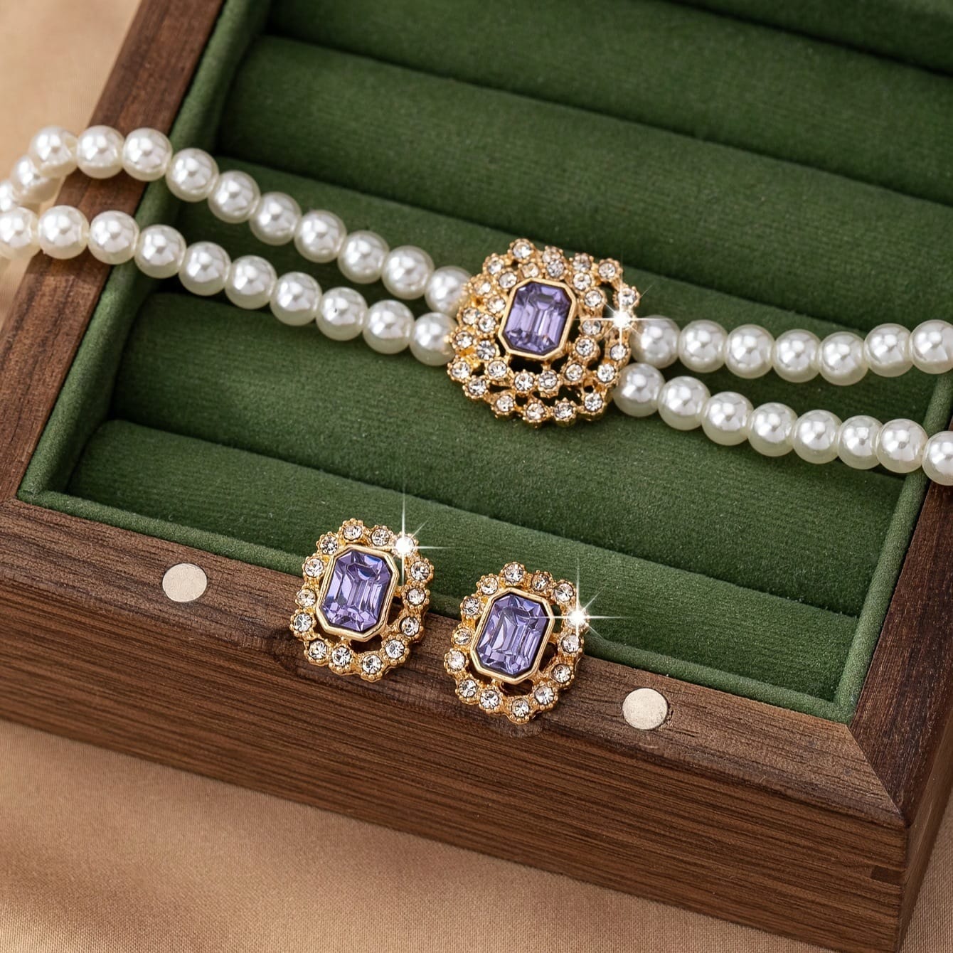 f75cbe5f-9f24-45bb-be90-d35463b9ec92.jpg Stylish Elegant Double Row Pearl Square Diamond-studded Necklace Earings Set - Image 4